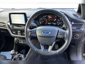 Used Ford Fiesta 2019 for sale - 76300037: Photo
