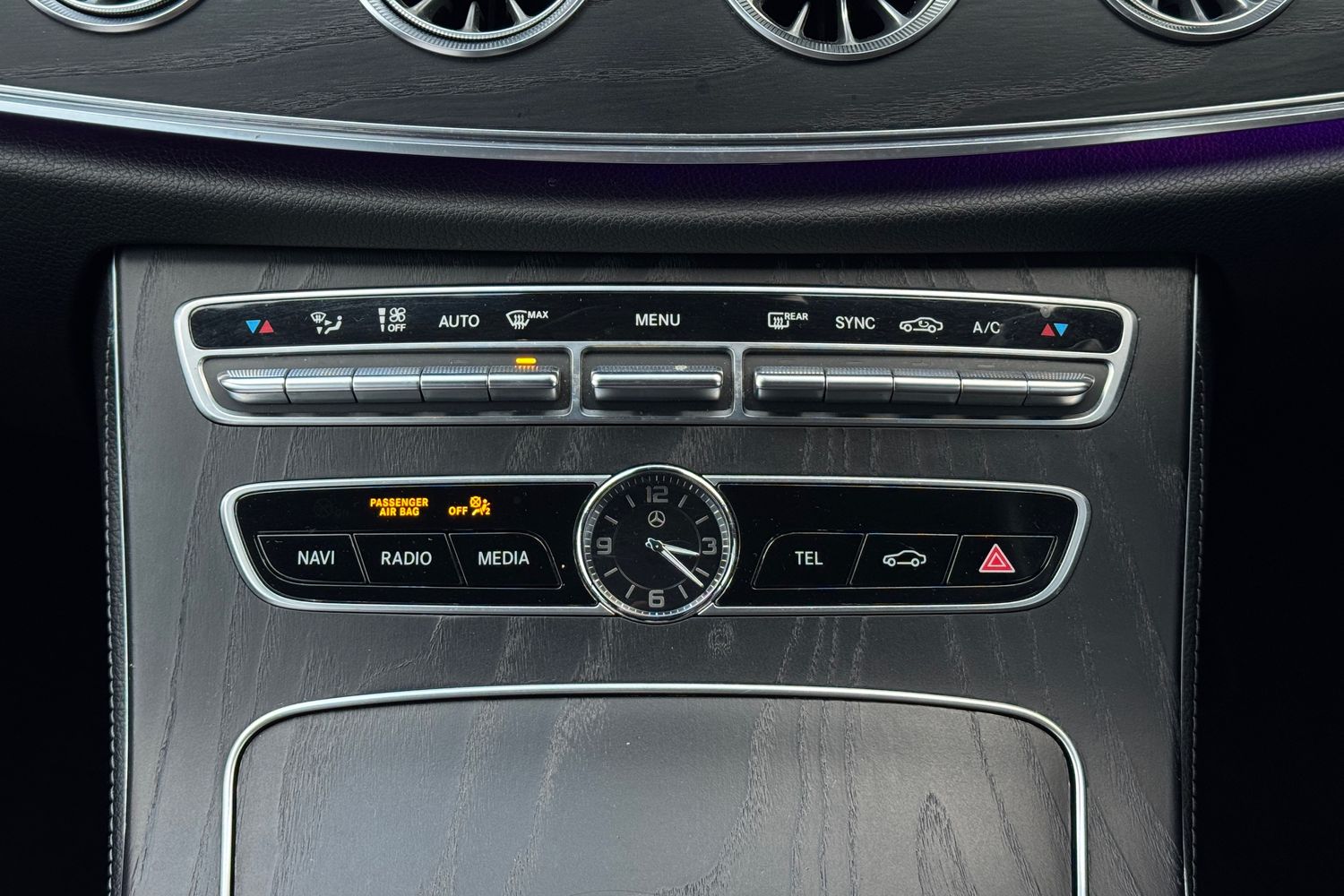 Used Mercedes-Benz E Class 2018 for sale - 76968136: Photo 11