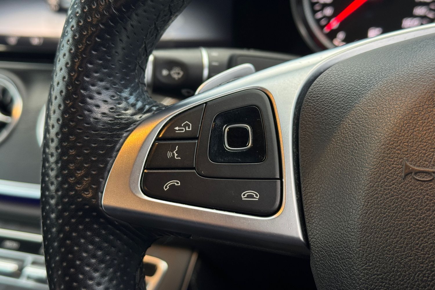 Used Mercedes-Benz E Class 2018 for sale - 76968136: Photo 14