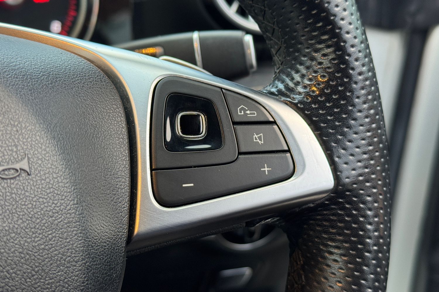 Used Mercedes-Benz E Class 2018 for sale - 76968136: Photo 16