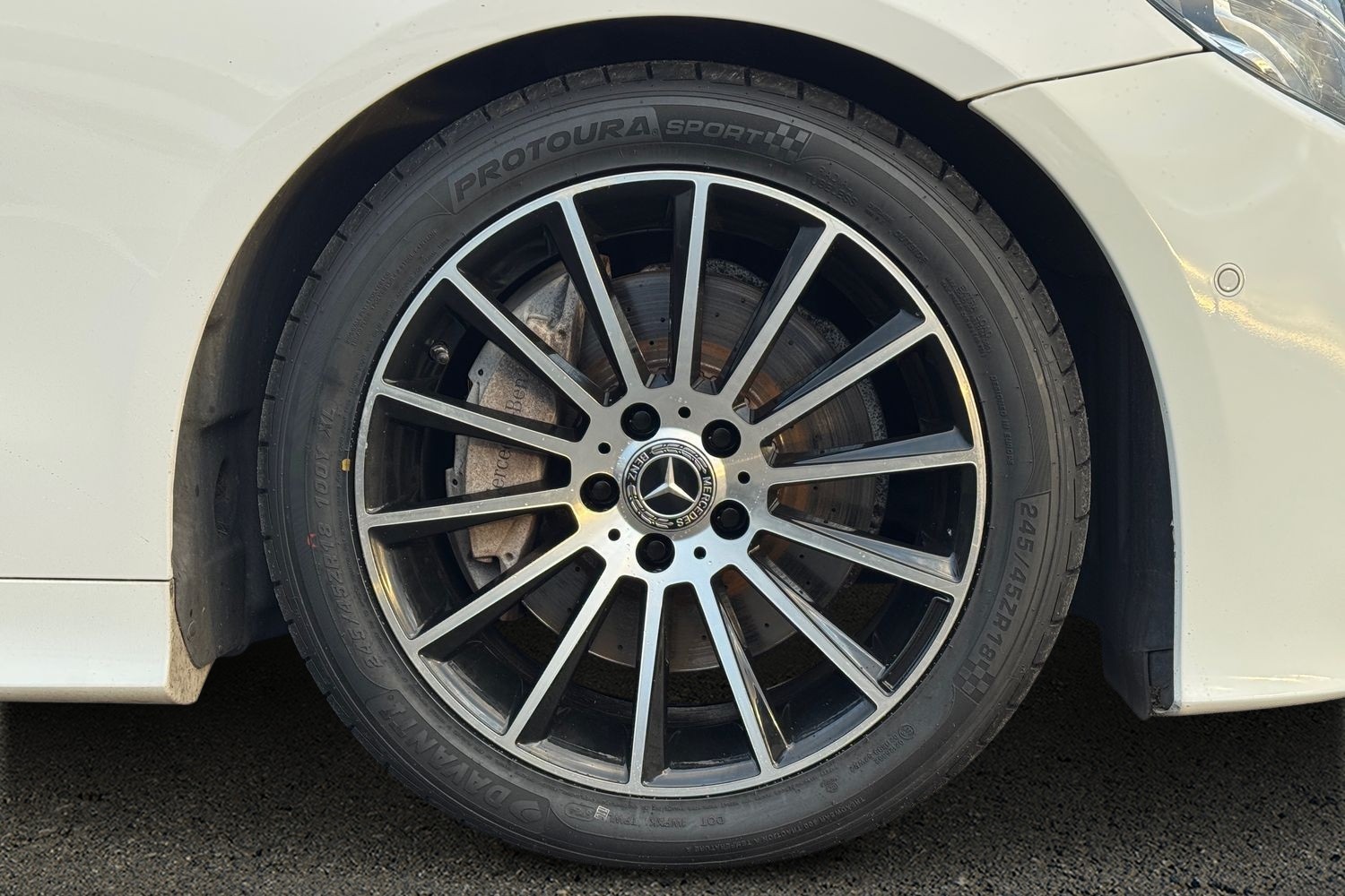 Used Mercedes-Benz E Class 2018 for sale - 76968136: Photo 23