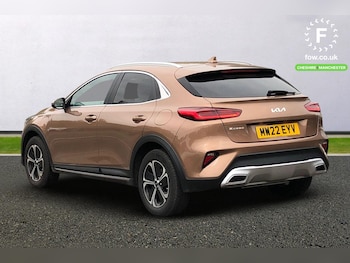 Used Kia XCeed 2022 for sale - 76030519: Photo 2