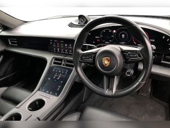 Used Porsche Taycan 2020 for sale - 79059833: Photo