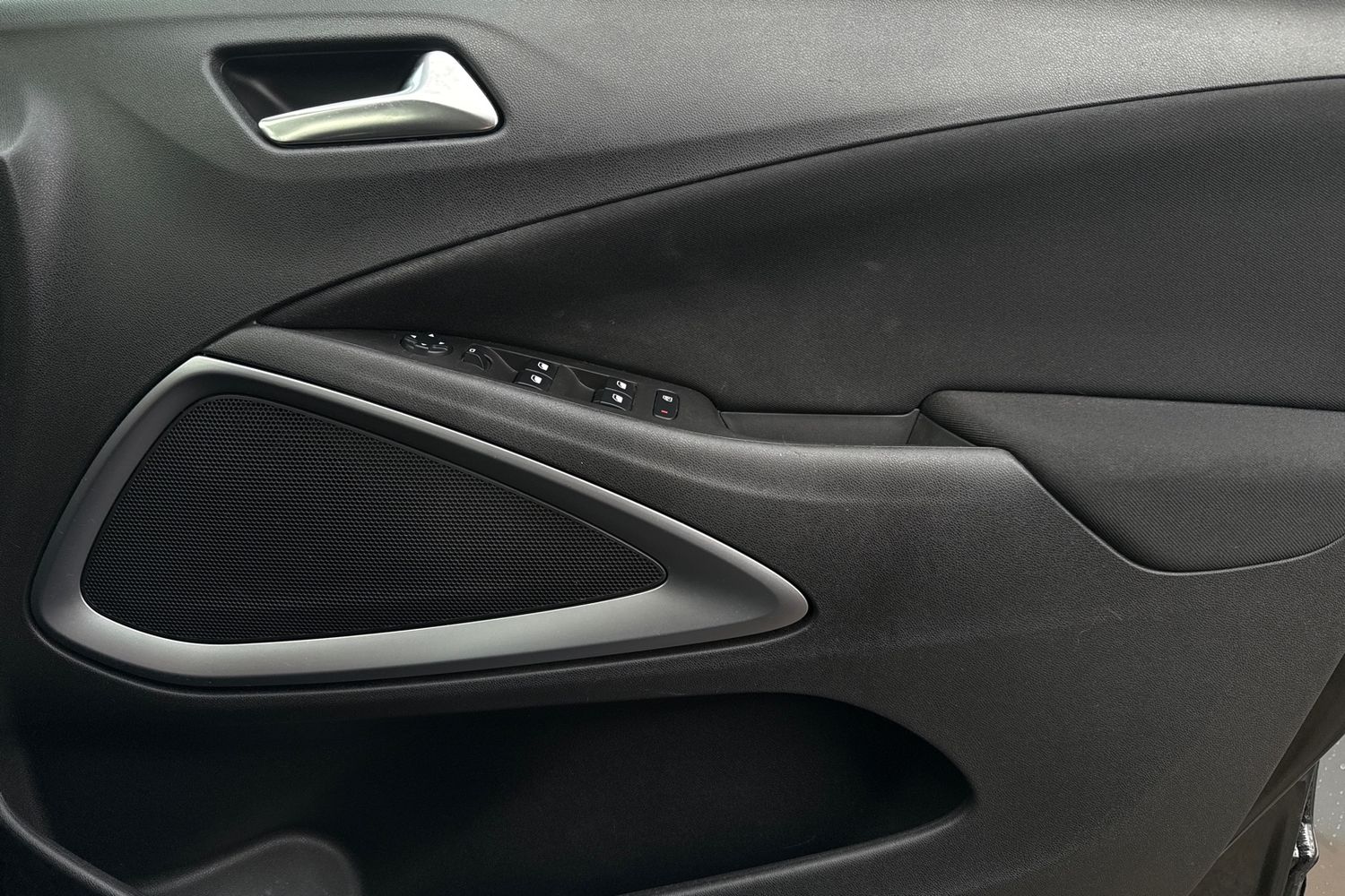 Used Vauxhall Crossland X 2017 for sale - 77758443: Photo 15