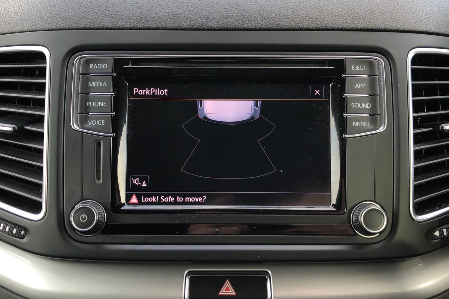 Used Volkswagen Sharan 2019 for sale - 77628554: Photo 9