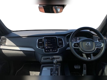 Used Volvo XC90 2017 for sale - 79338428: Photo