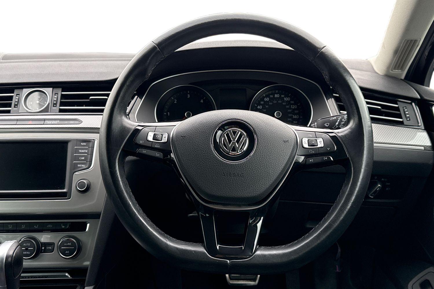 Used Volkswagen Passat 2016 for sale - 77364592: Photo 5