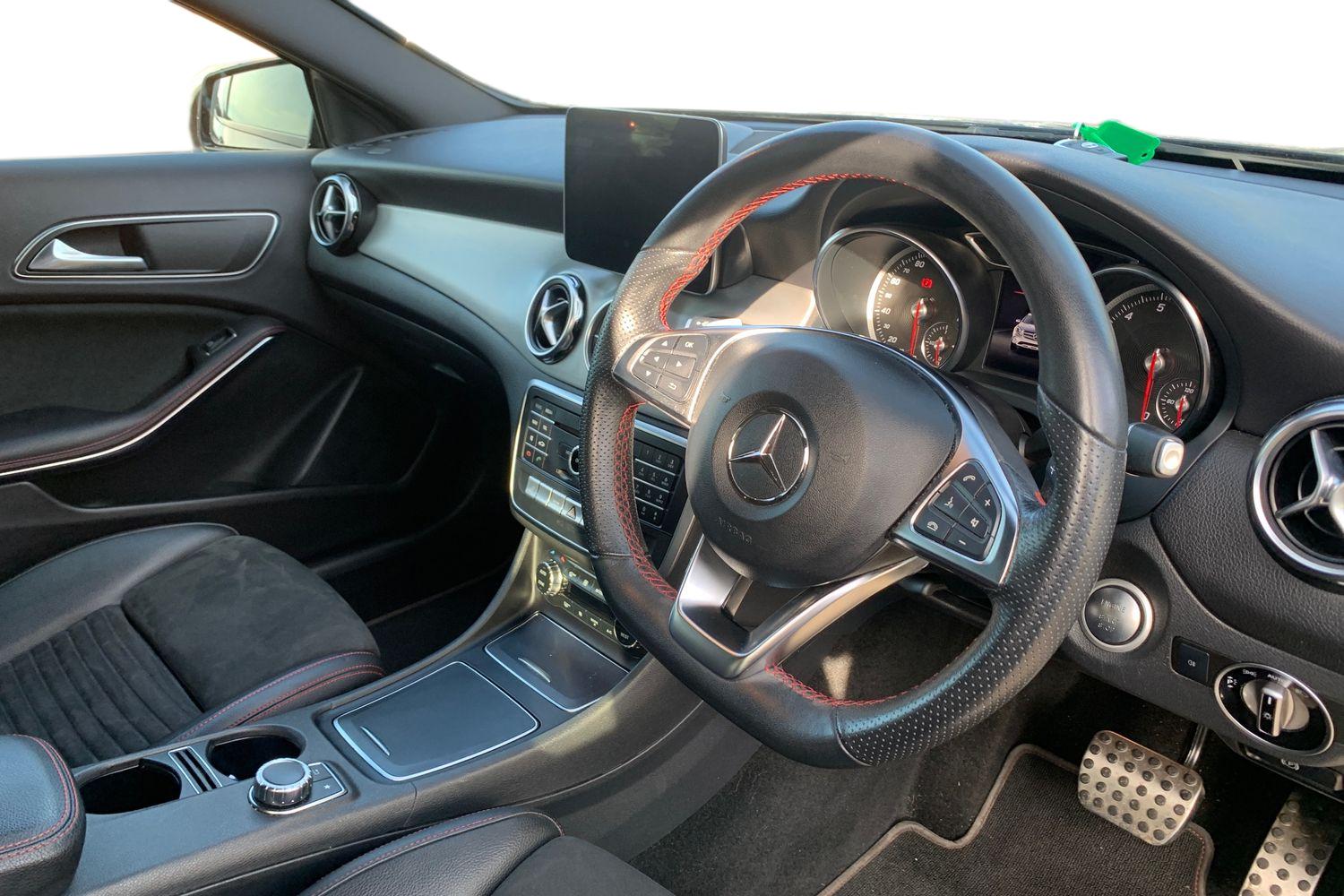 Used Mercedes-Benz GLA 2019 for sale - 77728724: Photo 3