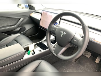 Used Tesla Model 3 2019 for sale - 78084175: Photo