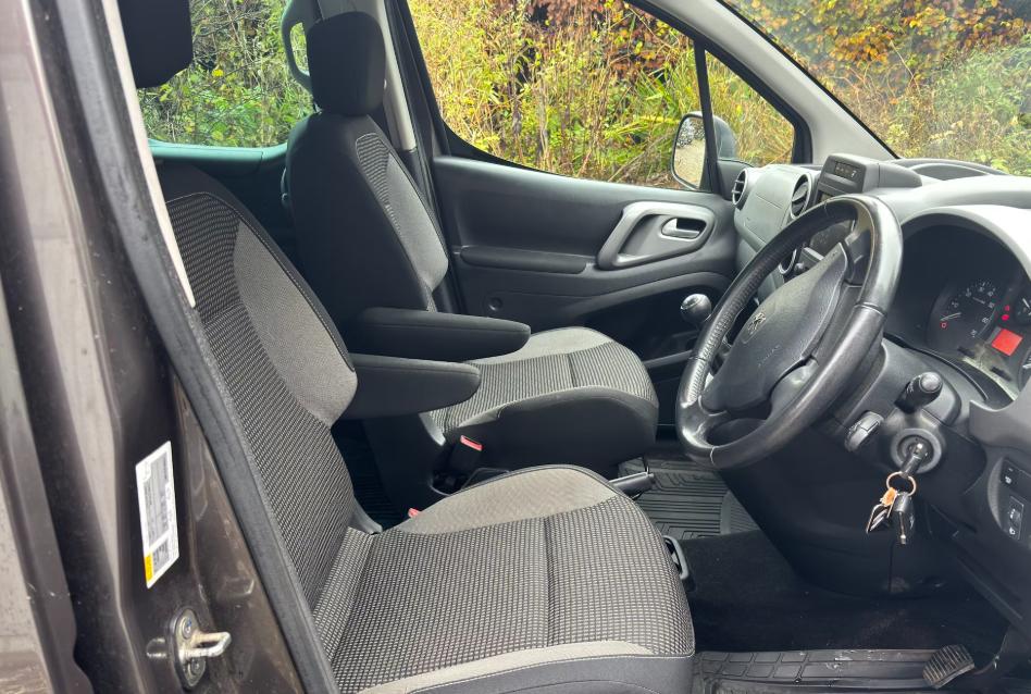 Used Peugeot Partner Tepee 2017 for sale - 76546121: Photo 3