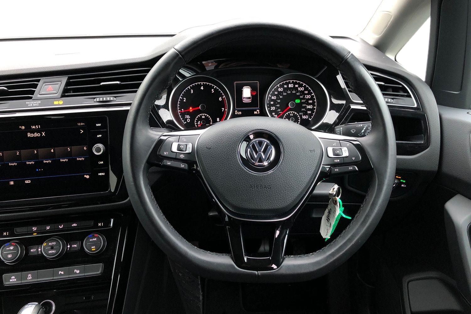 Used Volkswagen Touran 2019 for sale - 77515113: Photo 5