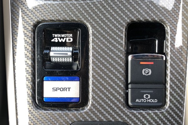 Used Mitsubishi Outlander 2019 for sale - 75713824: Photo 12