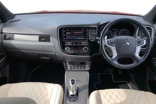 Used Mitsubishi Outlander 2019 for sale - 75713824: Photo 3
