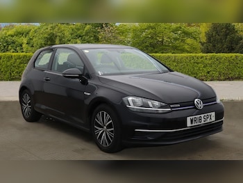 Used Volkswagen Golf 2018 for sale - 78454028: Photo