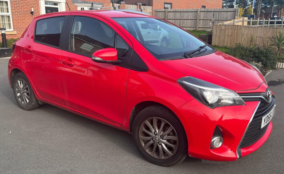 Used Toyota Yaris 2016 for sale - 76461002: Photo 1