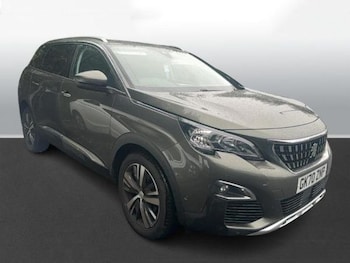 Peugeot - 5008