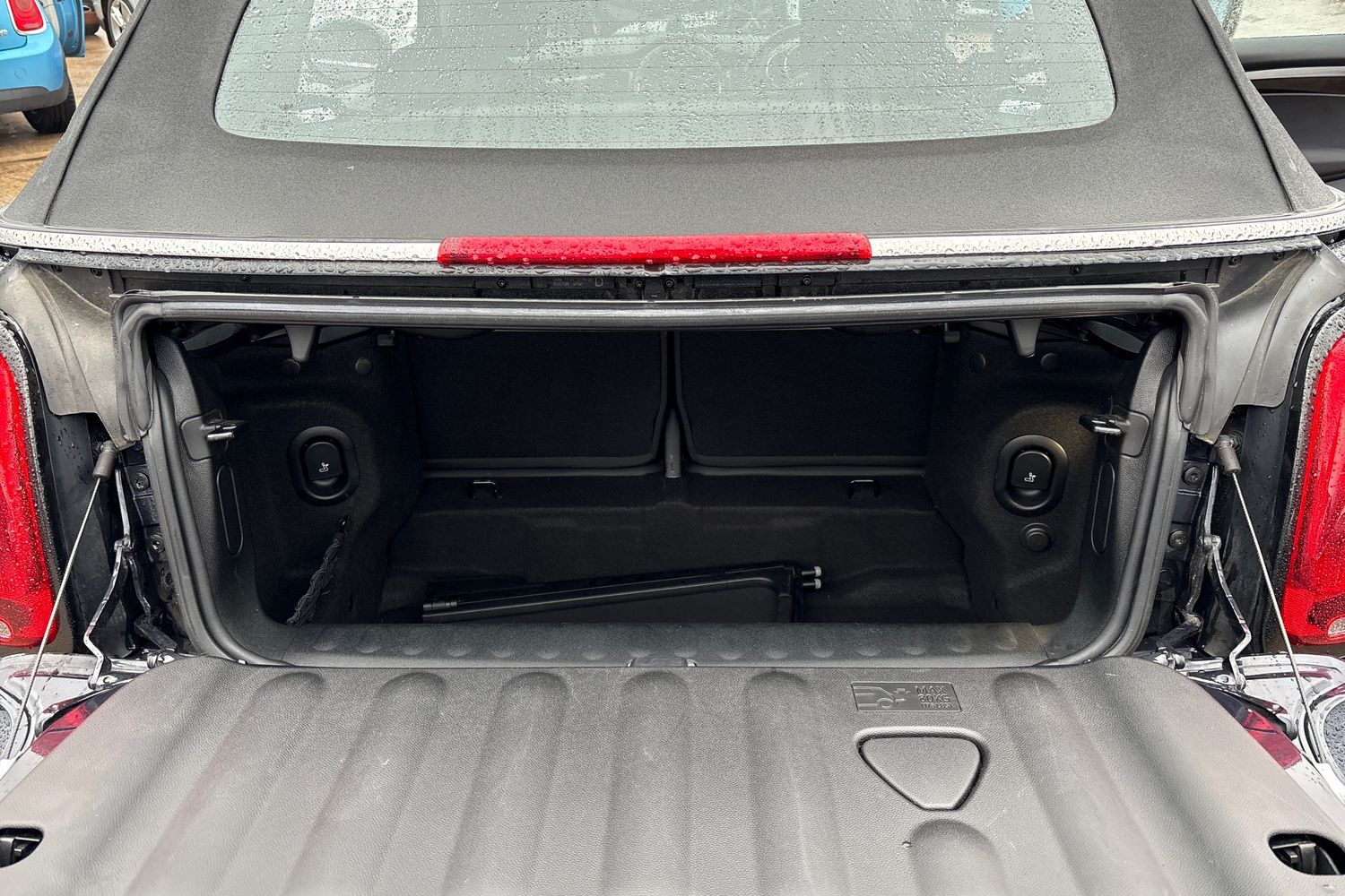 Used MINI Convertible 2022 for sale - 78065328: Photo 17