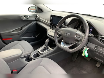 Used Hyundai IONIQ 2019 for sale - 76502997: Photo