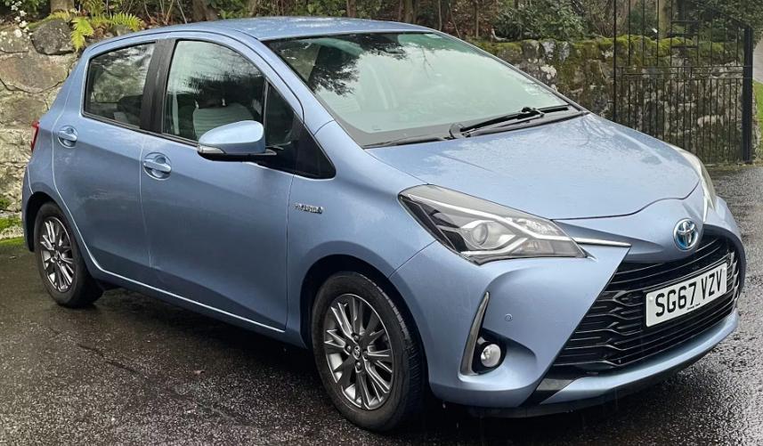 Used Toyota Yaris 2017 for sale - 76836198: Photo 1