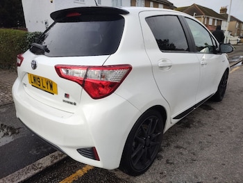 Used Toyota Yaris 2019 for sale - 77879180: Photo