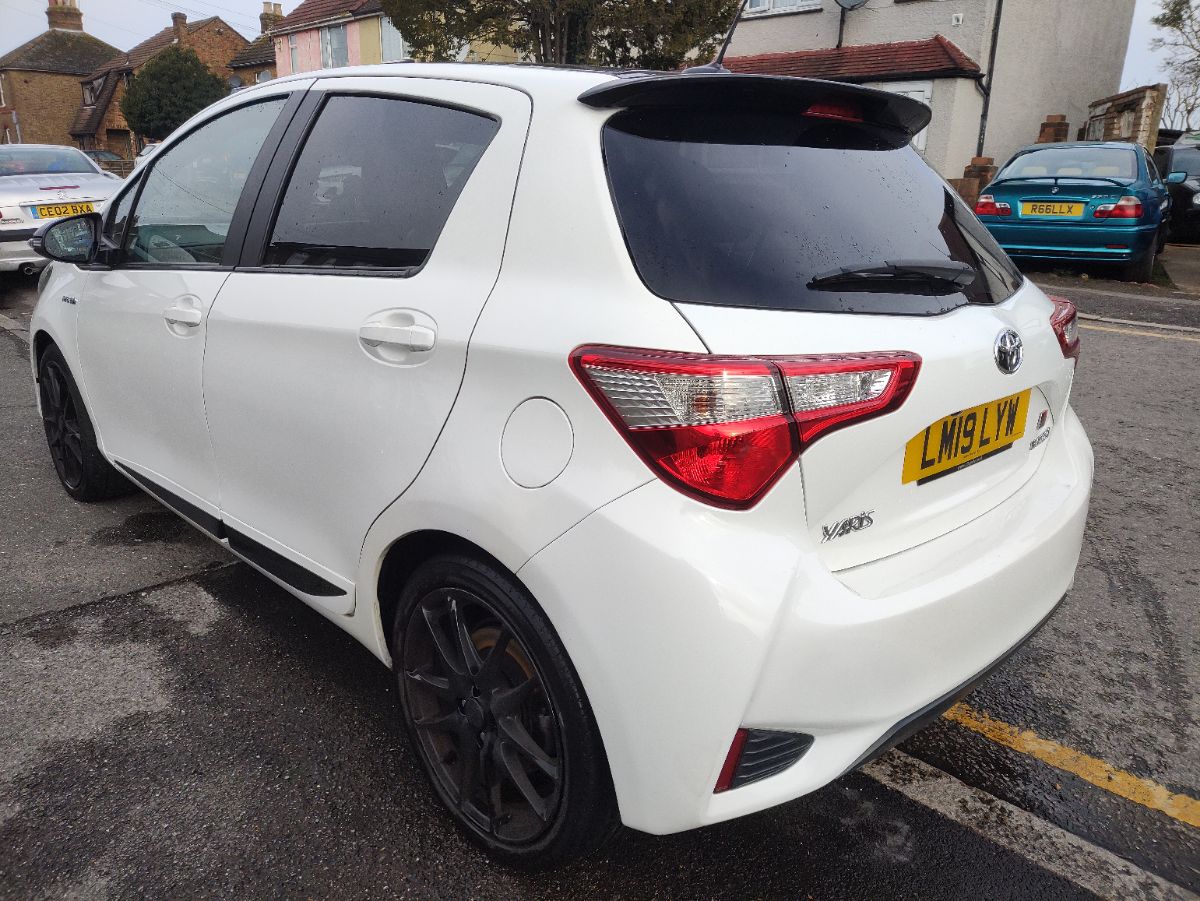 Used Toyota Yaris 2019 for sale - 77879180: Photo 4