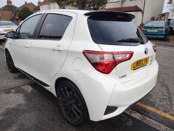 Used Toyota Yaris 2019 for sale - 77879180: Photo