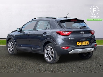 Used Kia Stonic 2020 for sale - 79068776: Photo