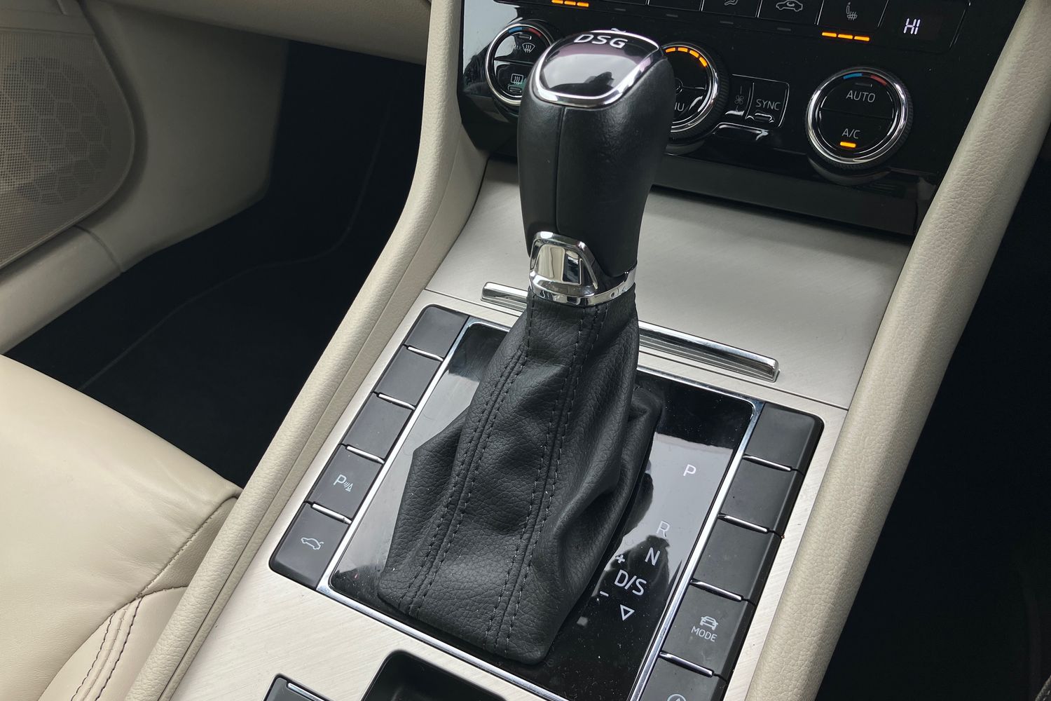 Used Skoda Superb 2020 for sale - 76143761: Photo 10