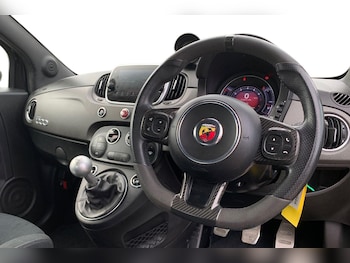 Used Abarth 595 2017 for sale - 79355234: Photo