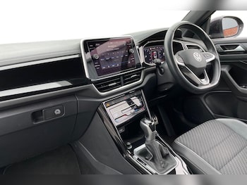 Used Volkswagen T-Roc 2024 for sale - 79478345: Photo