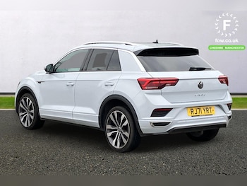 Used Volkswagen T-Roc 2022 for sale - 76288118: Photo