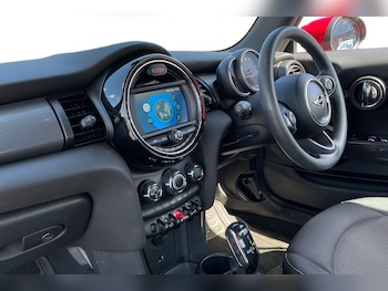 Used MINI Convertible 2019 for sale - 79599828: Photo