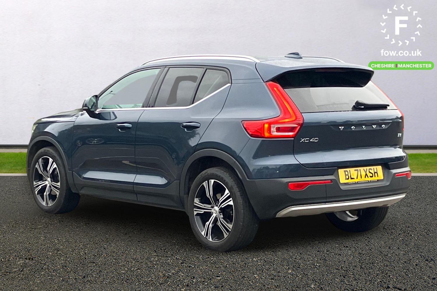 Used Volvo XC40 2022 for sale - 76447641: Photo 2