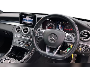 Used Mercedes-Benz C Class 2019 for sale - 77976182: Photo