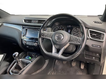 Used Nissan Qashqai 2018 for sale - 78558258: Photo