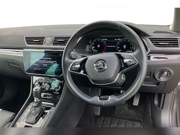 Used Skoda Superb 2024 for sale - 75999593: Photo 3