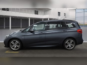 Used BMW 2 Series 2021 for sale - 76876138: Photo