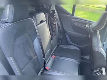 Used Volvo XC40 2020 for sale - 79229995: Photo