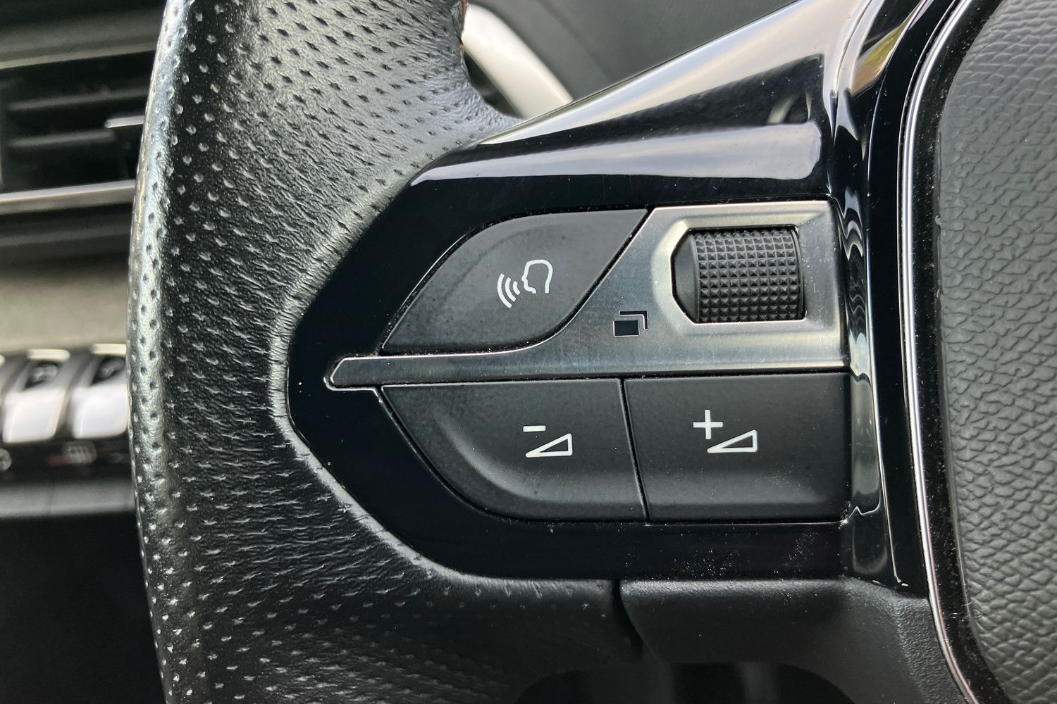 Used Peugeot 5008 2022 for sale - 76985451: Photo 13