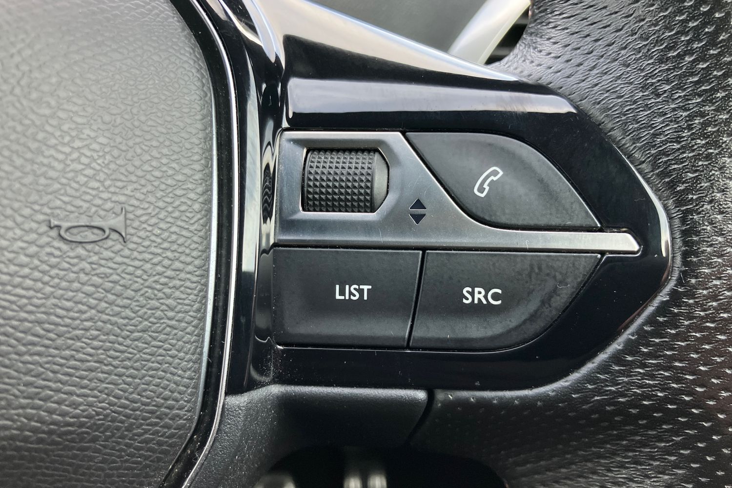 Used Peugeot 5008 2022 for sale - 76985451: Photo 14