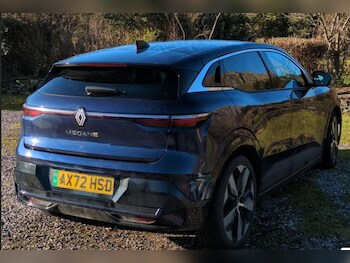 Used Renault Megane E Tech 2023 for sale - 76805411: Photo