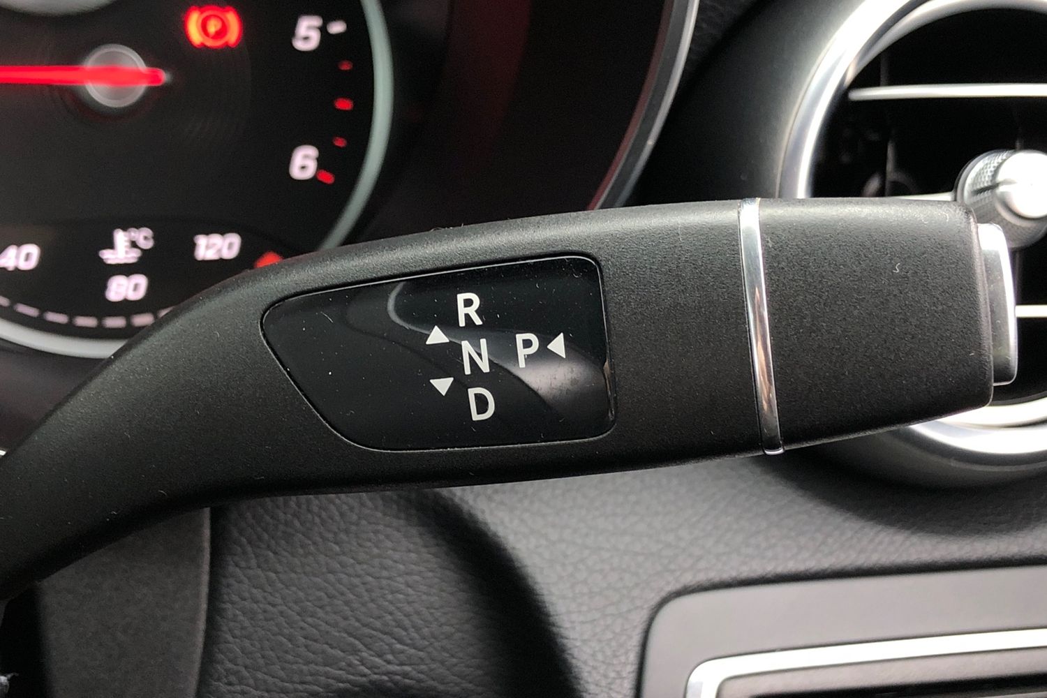 Used Mercedes-Benz C Class 2019 for sale - 77527691: Photo 8