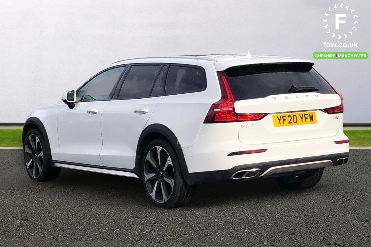 Used Volvo V60 2020 for sale - 76421364: Photo 2