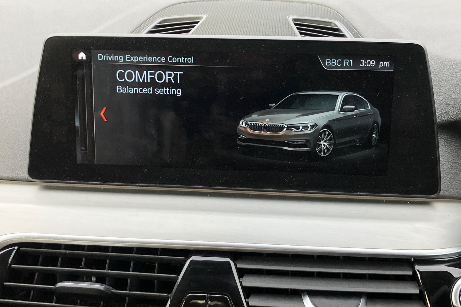 Used BMW 5 Series 2018 for sale - 77636560: Photo 10