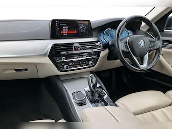 Used BMW 5 Series 2018 for sale - 77636560: Photo