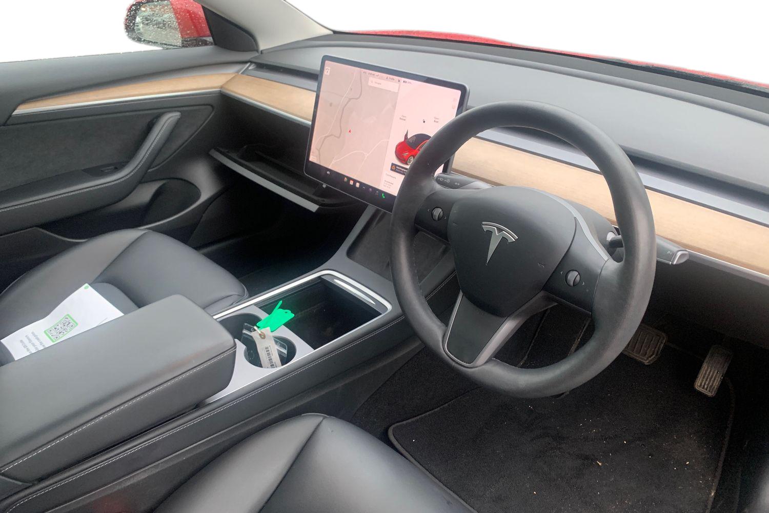 Used Tesla Model 3 2021 for sale - 76346471: Photo 3