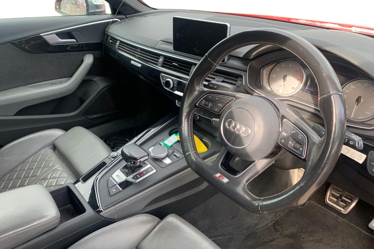 Used Audi A4 2017 for sale - 78218410: Photo 3