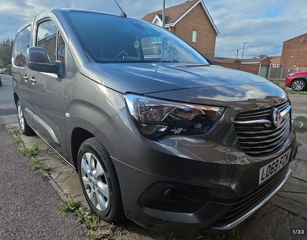 Used Vauxhall Combo Life 2019 for sale - 76323988: Photo 1