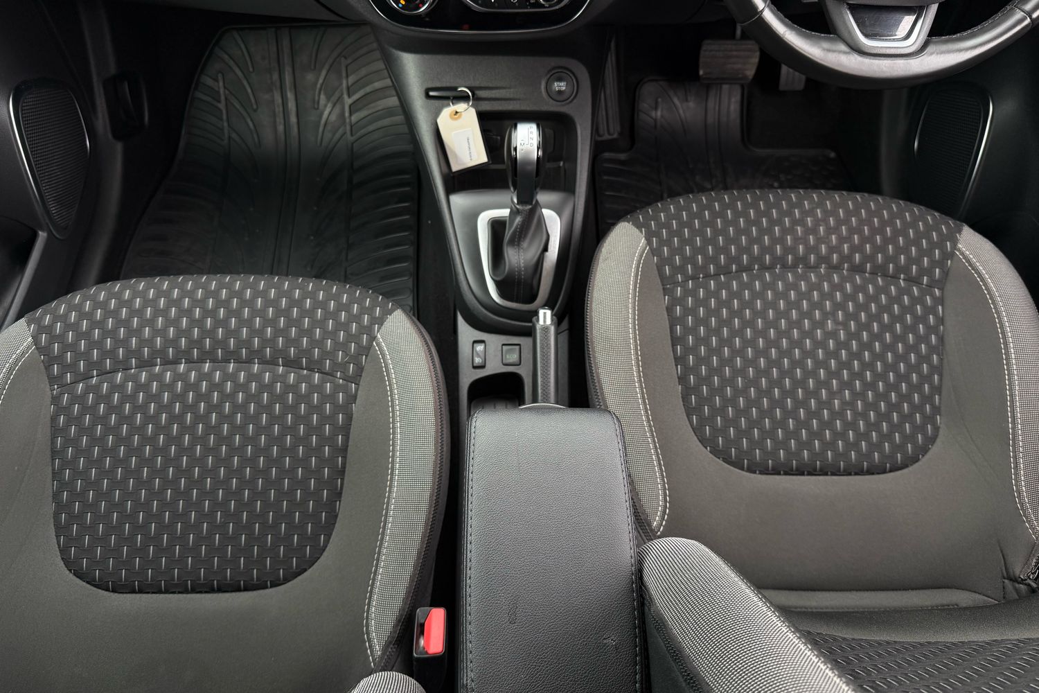 Used Renault Captur 2018 for sale - 76509243: Photo 9