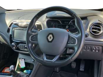 Used Renault Captur 2017 for sale - 74629220: Photo
